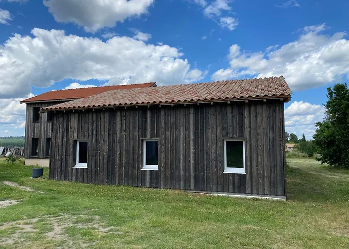 Sechoir Renove, Vue Panoramique Et Nombreux Jeux